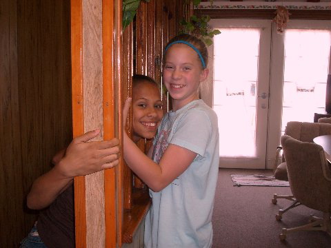 T'awnna Morris and Cara Stahl
